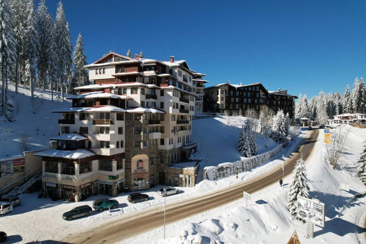 Апартамент Pamporovo Palace エクステリア 写真